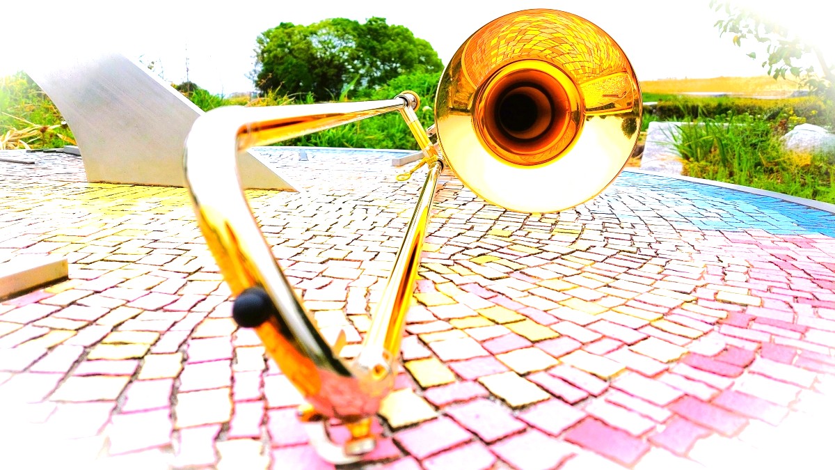topimage